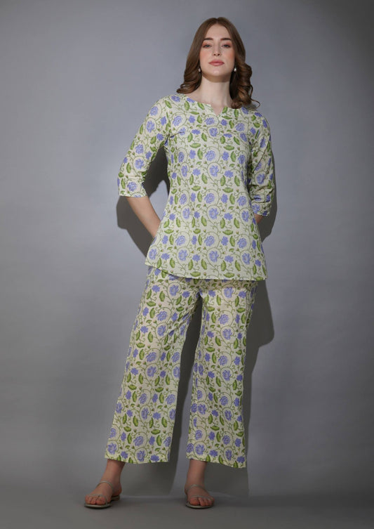 women's loungewear sets